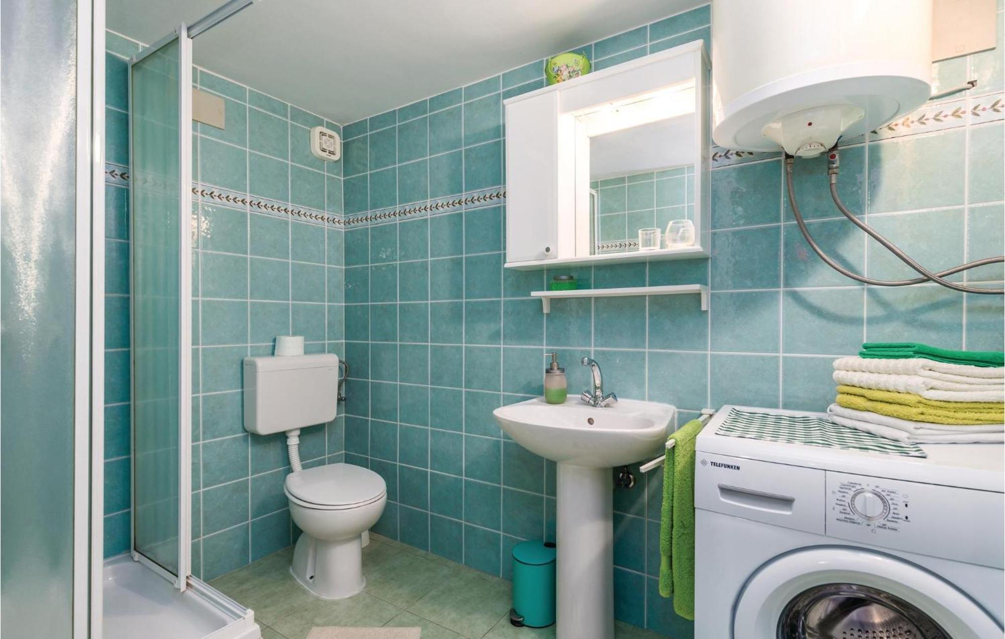 1 Bedroom Gorgeous Apartment In Lovran Exterior foto